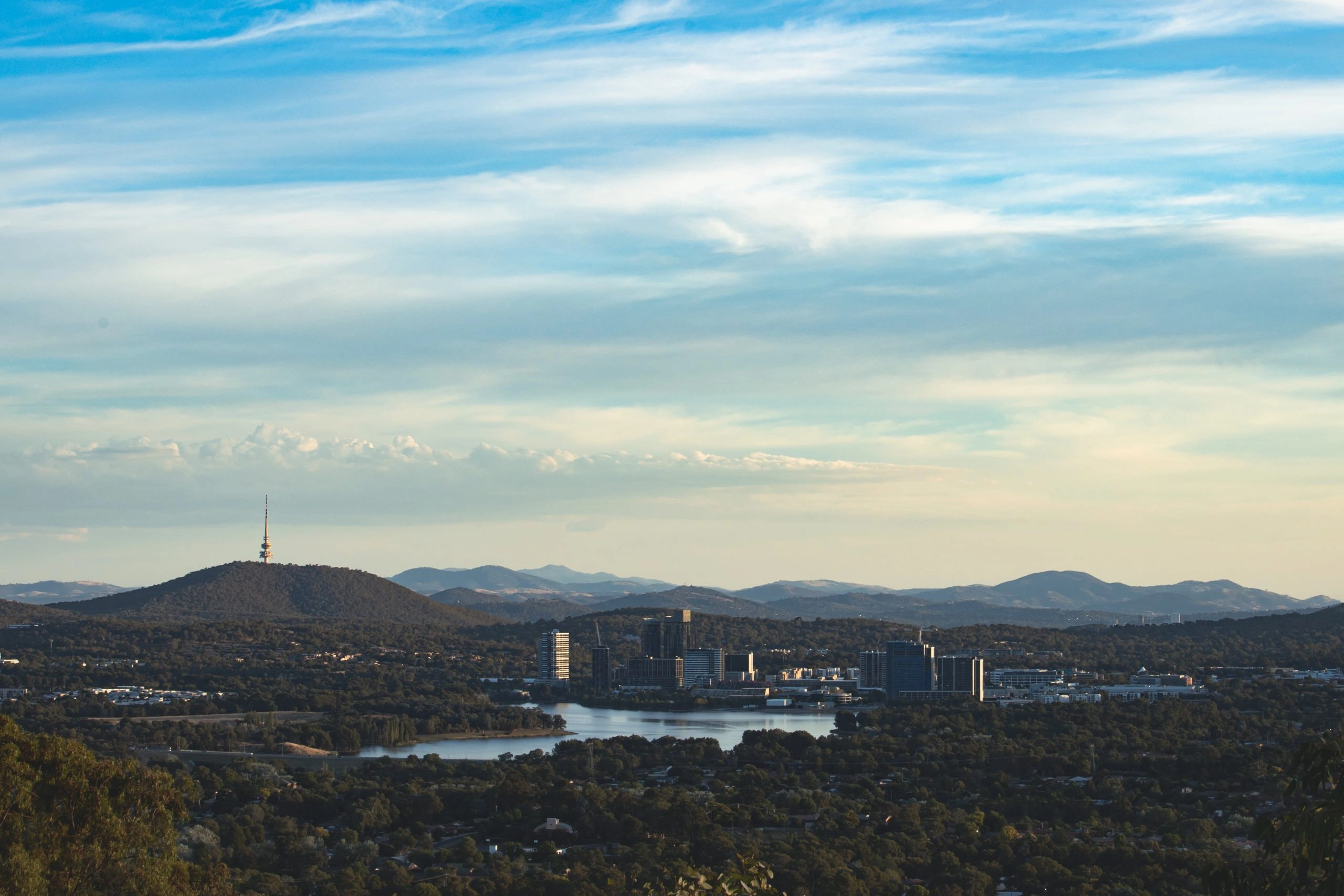 Photo of Canberra skyline with view of Lake Burley Griffin and Telstra Tower